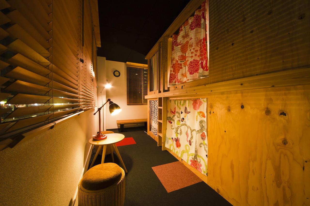 Hakata Gofukumachi Hostel Takataniya Fukuoka  Bagian luar foto
